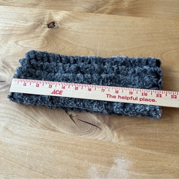 J MCLAUGHLIN AZALEA FAUX FUR NECK WARMER LUXURY CHIC ELEGANT SOFT APRES SKI GRAY - Picture 5 of 7